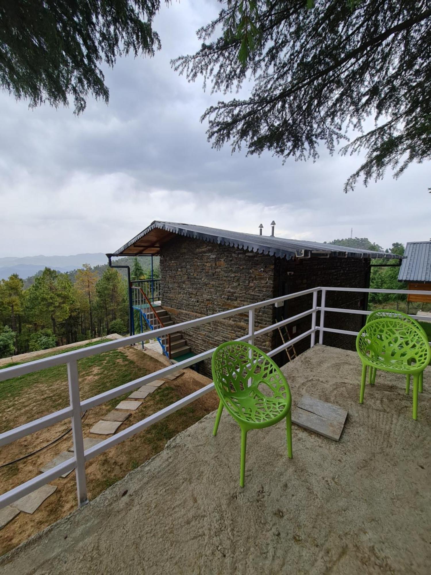 The Roots Homestay Almora Exterior foto